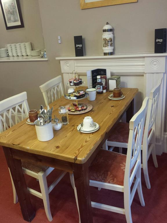 The Witney Guest House エクステリア 写真