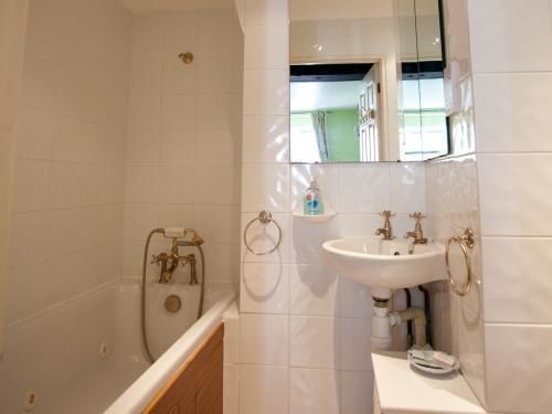 The Witney Guest House エクステリア 写真